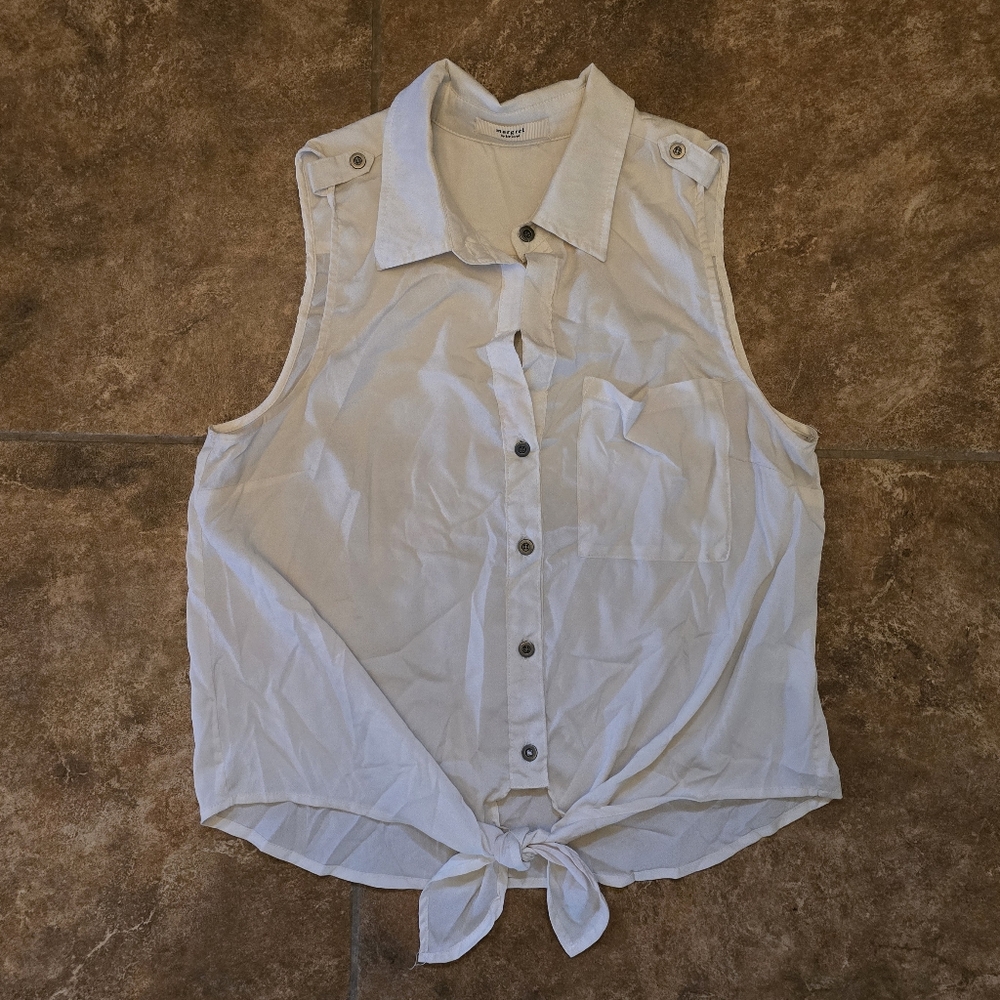 Beige Cropped Margret Button Down Tank